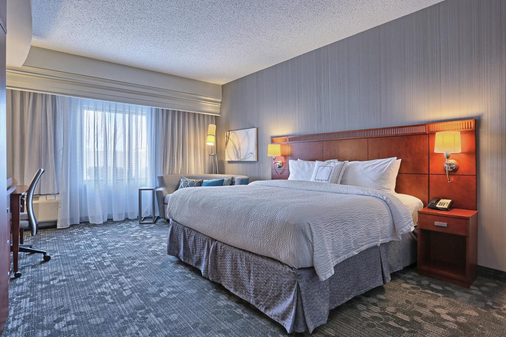 Courtyard By Marriott Harrisburg West/mechanicsburg Mechanicsburg