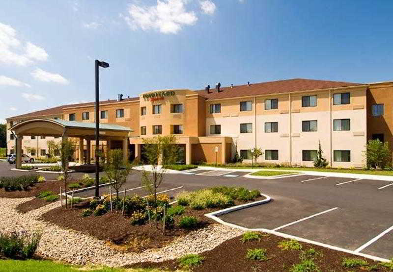 Hotel Courtyard By Marriott Harrisburg West/mechanicsburg 3*
