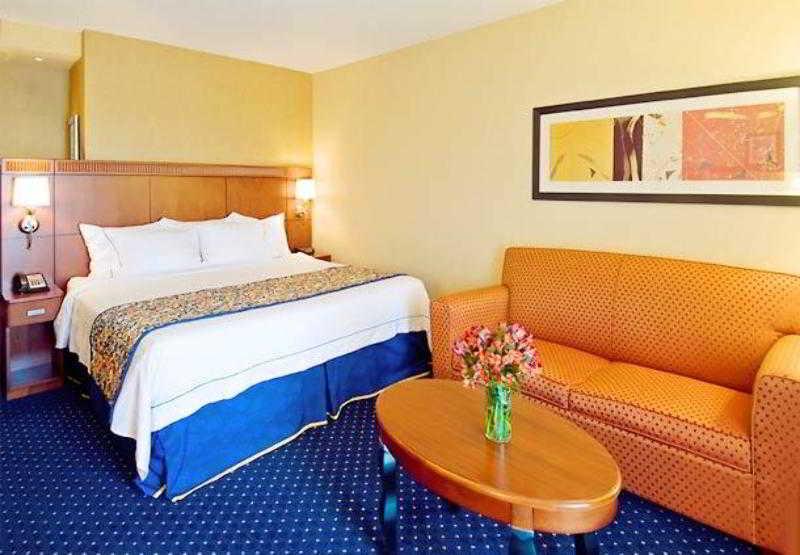 Hotel Courtyard By Marriott Harrisburg West/mechanicsburg